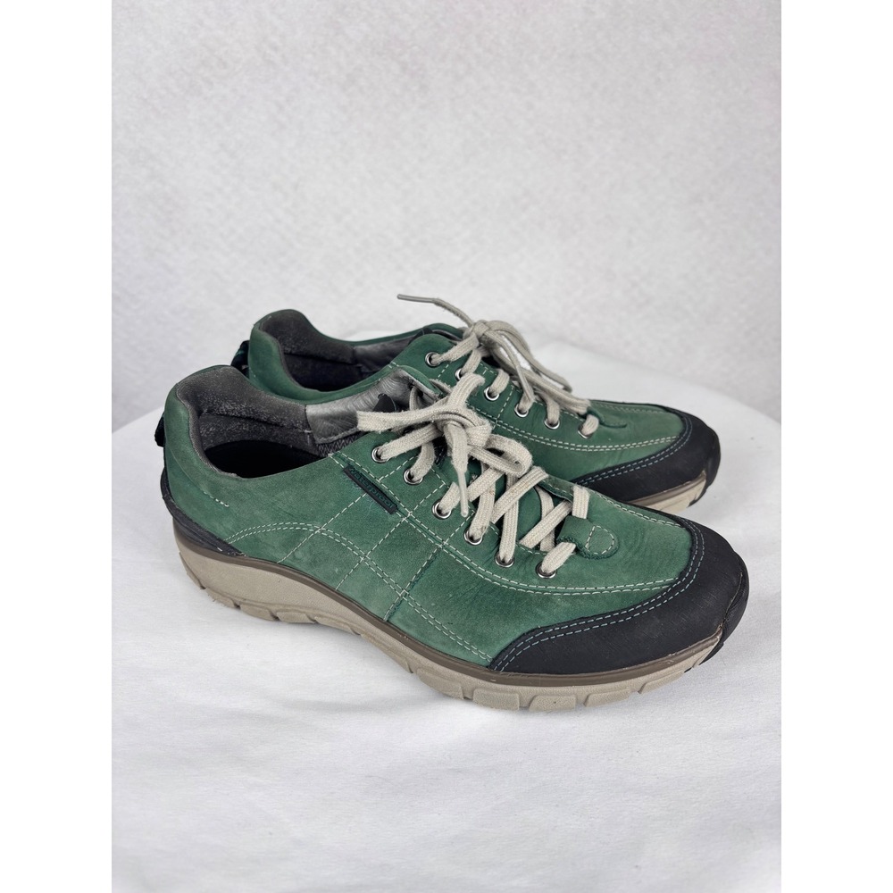 Clarks Women's 6.5M Green Waterproof Walking Shoes Leather Comfort Gorpcore Hike